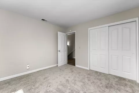 Bedroom - 7167 Sylvan Ln, Anderson, CA 96007 photo 4 of 8