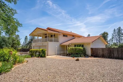 Exterior - 7167 Sylvan Ln, Anderson, CA 96007 photo 22 of 24