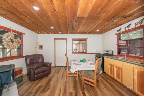 21 Cedar Rd, Trinity Center, CA 96091 photo 18