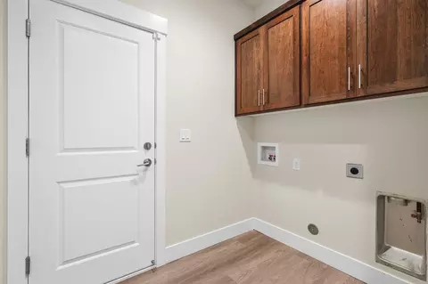 4633 Lower Springs Rd, Redding, CA 96001 photo 22