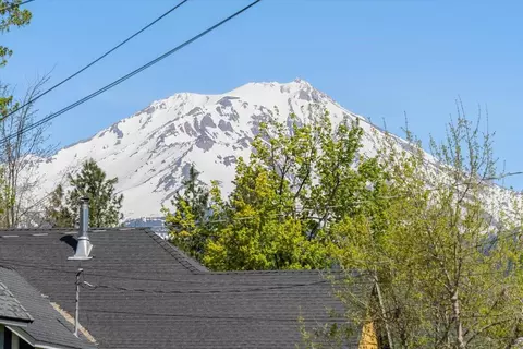 808 Hennessy, Mccloud, CA 96057 photo 2