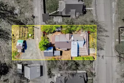 808 Hennessy, Mccloud, CA 96057 photo 12