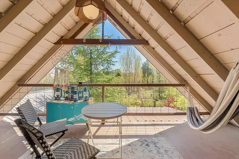 808 Hennessy, Mccloud, CA 96057 photo 19