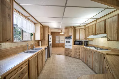 4424 Honeycomb Way, Redding, CA 96003 photo 7