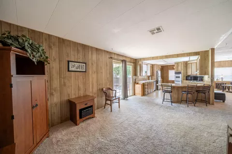 4424 Honeycomb Way, Redding, CA 96003 photo 9