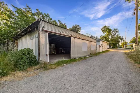 1048 Franklin St, Red Bluff, CA 96080 photo 33