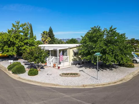 4358 White River Dr, Redding, CA 96003 photo 11