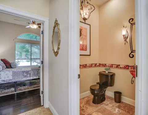 5146 Surrey Dr, Redding, CA 96002 photo 10