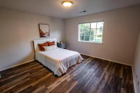 Bedroom - 2268 Wicklow St, Redding, CA 96001 photo 3 of 5