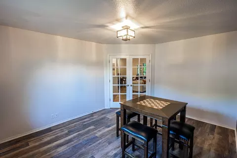 Dining - 2268 Wicklow St, Redding, CA 96001 photo 1 of 1