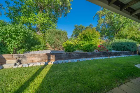 Exterior - 427 Yolla Bolly Trl, Redding, CA 96003 photo 6 of 11