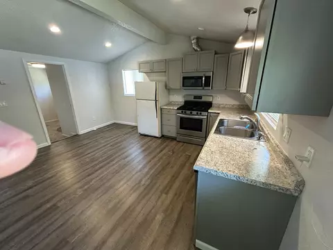 Kitchen - 2339 North Dr, Redding, CA 96001 photo 3 of 3