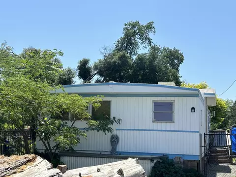 Exterior - 2339 North Dr, Redding, CA 96001 photo 4 of 9
