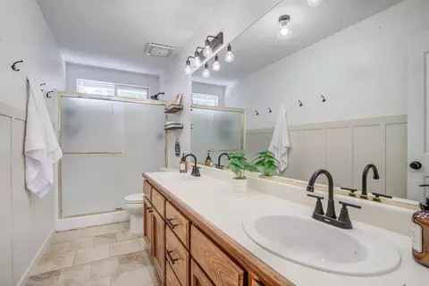1980 Airstrip Rd, Redding, CA 96003 photo 28