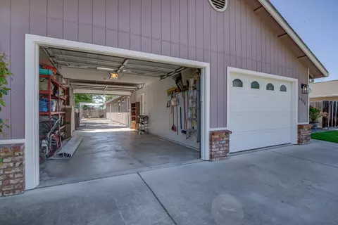 1980 Airstrip Rd, Redding, CA 96003 photo 3