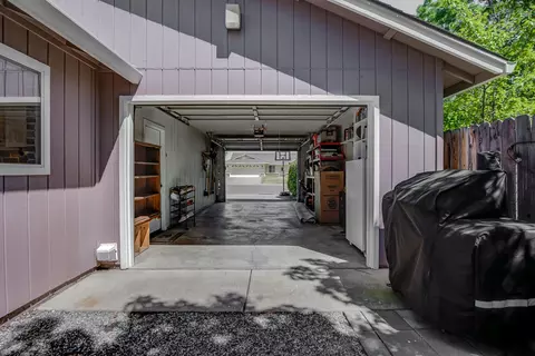 1980 Airstrip Rd, Redding, CA 96003 photo 4