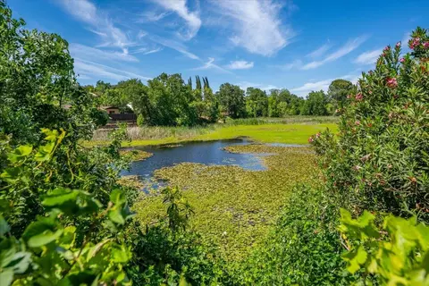 3186 Island Dr, Redding, CA 96001 photo 2
