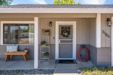 3186 Island Dr, Redding, CA 96001 photo 3