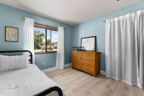 3186 Island Dr, Redding, CA 96001 photo 16
