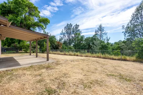 1280 Bradley Dr, Redding, CA 96003 photo 15