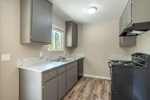 1280 Bradley Dr, Redding, CA 96003 photo 7
