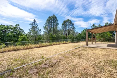 1280 Bradley Dr, Redding, CA 96003 photo 17