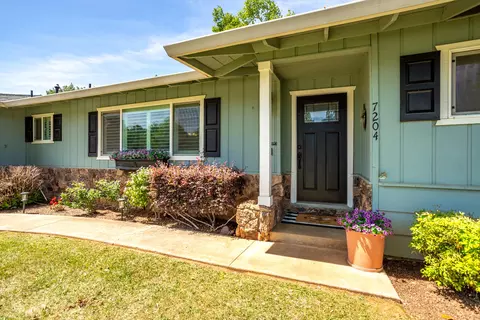 Exterior - 7204 Granada Dr, Redding, CA 96002 photo 5 of 15