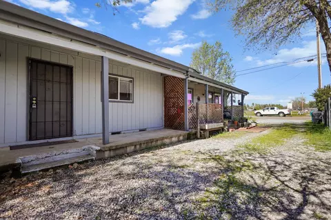 1655-1657 1st St, Anderson, CA 96007