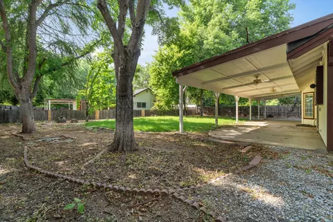 6596 Reflection St, Redding, CA 96001 photo 35