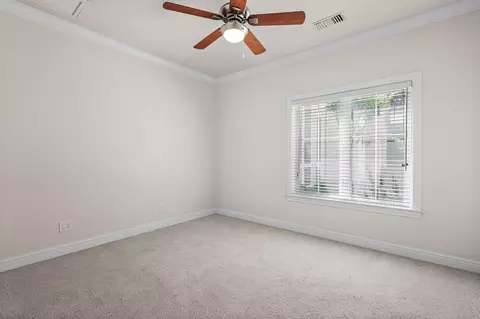 Bedroom - 13365 Tierra Heights Rd, Redding, CA 96003 photo 4 of 6