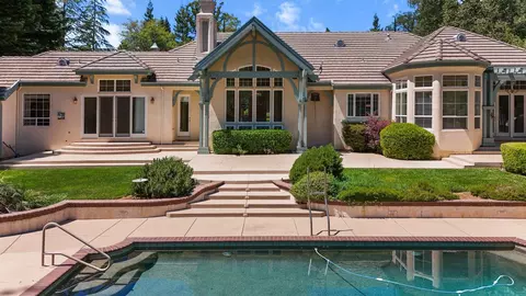 Exterior - 13365 Tierra Heights Rd, Redding, CA 96003 photo 18 of 18