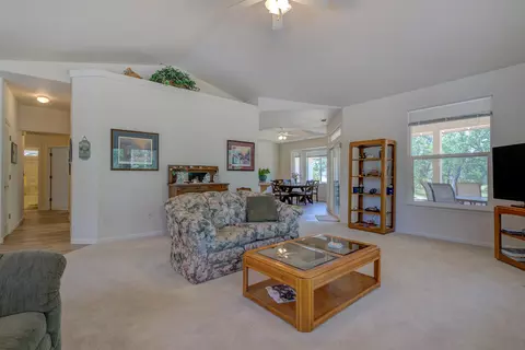 13223 Padani Dr, Redding, CA 96003 photo 6