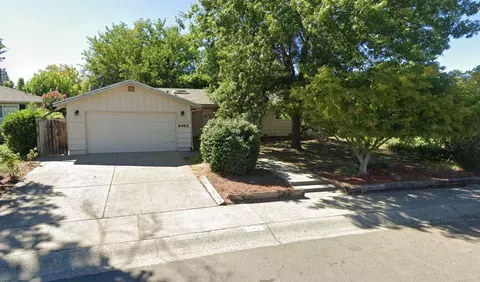 6462 Kimberly Dr, Redding, CA 96001