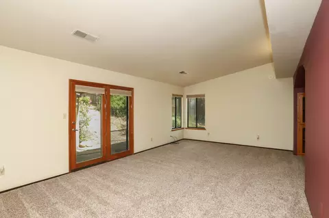 5663 Terra Linda Way, Redding, CA 96003 photo 9