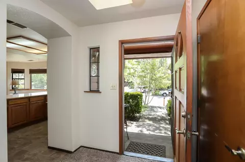 5663 Terra Linda Way, Redding, CA 96003 photo 7