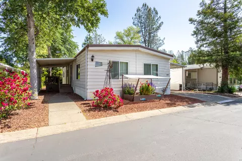 1272 Mountain Shadows Blvd, Redding, CA 96003
