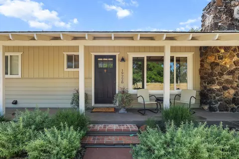 19228 Hill St, Anderson, CA 96007