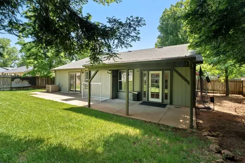 1946 Jeanae Ct, Redding, CA 96002 photo 27
