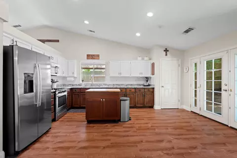 1946 Jeanae Ct, Redding, CA 96002 photo 10
