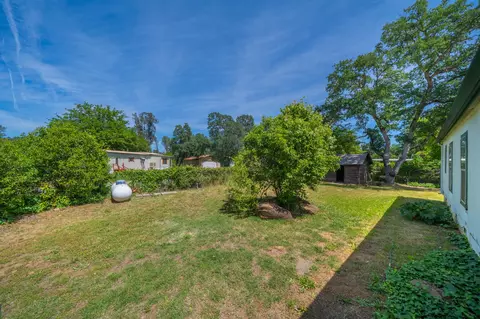 18518 Candy Ln, Redding, CA 96003 photo 21