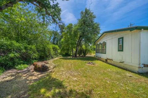 18518 Candy Ln, Redding, CA 96003 photo 29