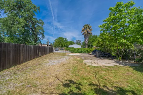 18518 Candy Ln, Redding, CA 96003 photo 35