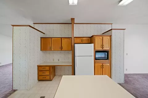 18518 Candy Ln, Redding, CA 96003 photo 9