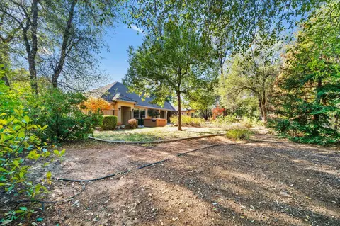19458 Palermo Ct, Redding, CA 96003 photo 37