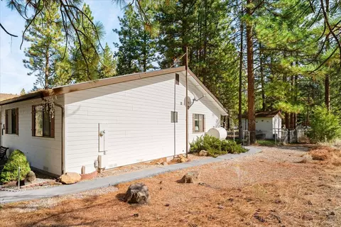 5236 Possum Ct, Weed, CA 96094 photo 16