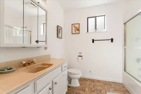 5236 Possum Ct, Weed, CA 96094 photo 11