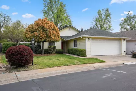 117 Yolla Bolly Trl, Redding, CA 96003