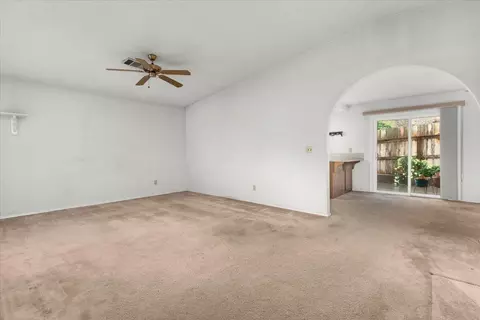 696 Buckthorn Dr, Redding, CA 96003 photo 7