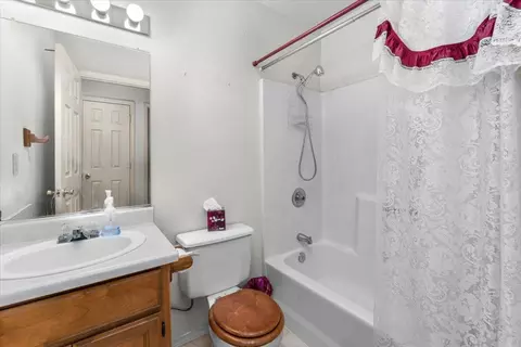 696 Buckthorn Dr, Redding, CA 96003 photo 22