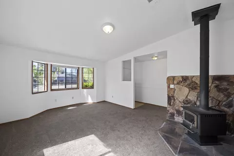 Living - 4422 Swallowtail Ct, Redding, CA 96003 photo 3 of 5